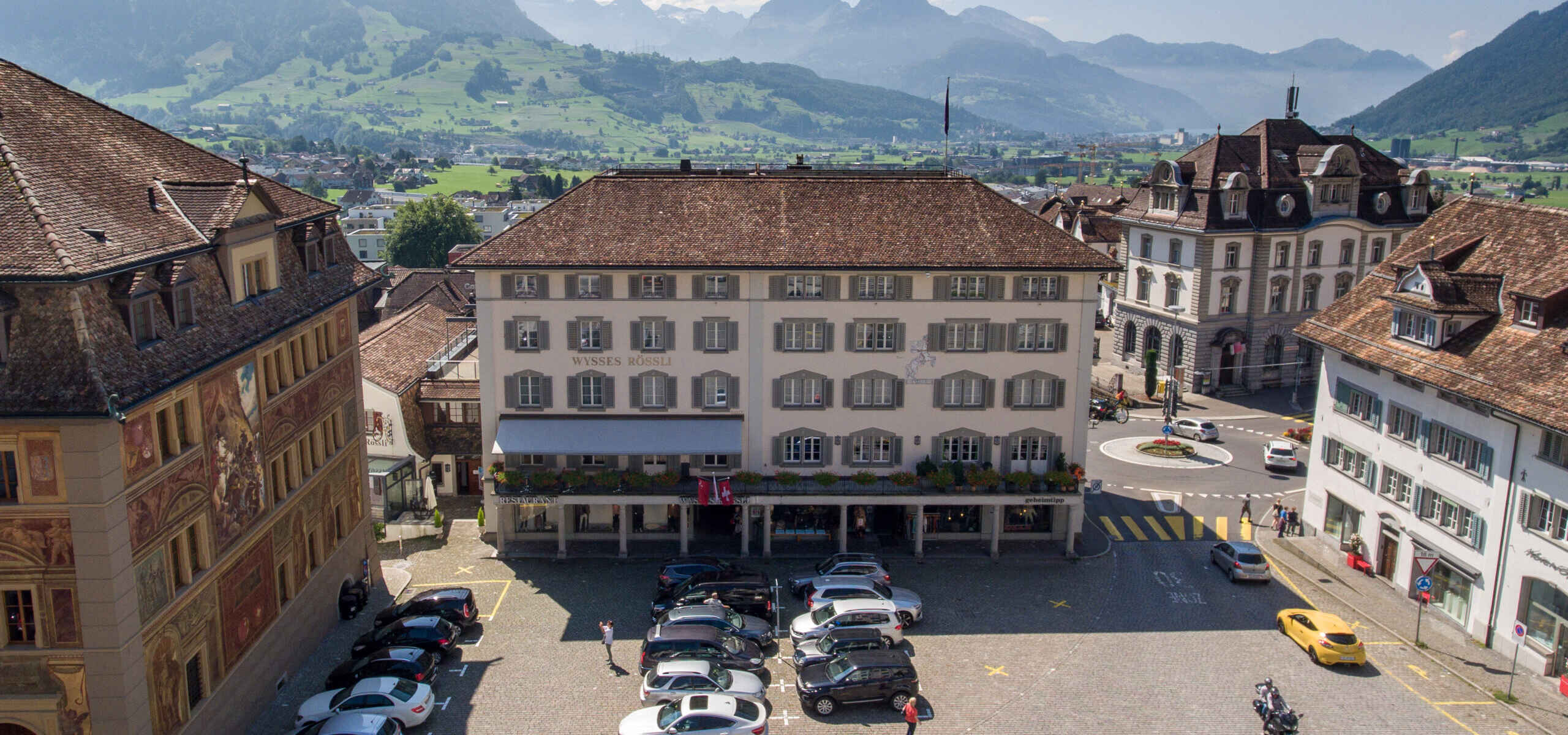 Hotel Wysses Rössli, Schwyz: Aussenansicht