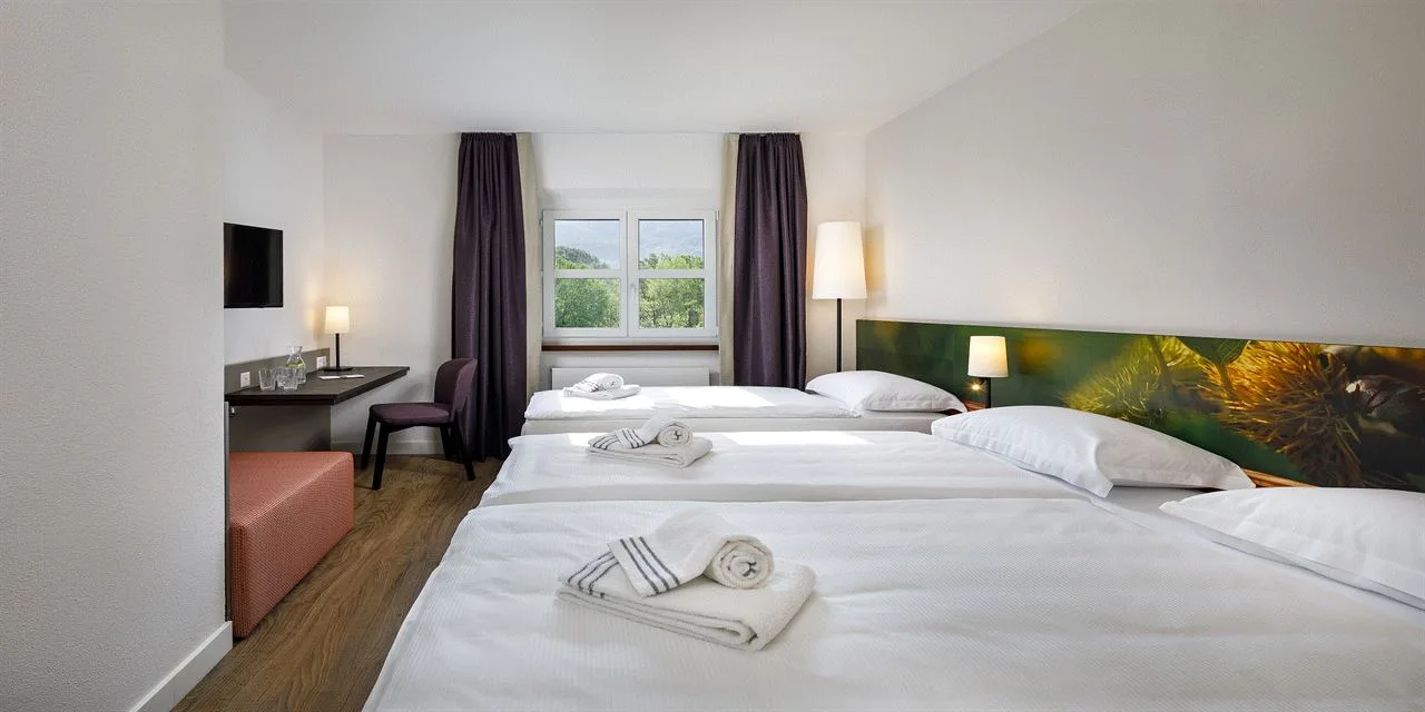 Hotel Bellinzona Sud, Bellinzona: Dreibettzimmer 