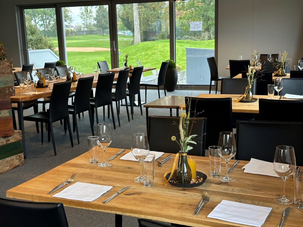 Aparthotel-aarau-WEST, Aarau-Oberentfelden: Golfbistro