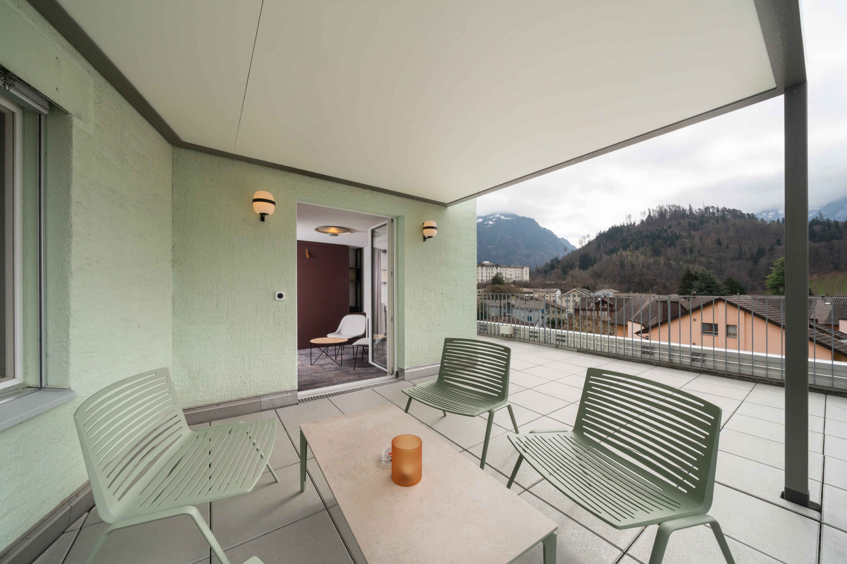 Hotel Stella, Interlaken: camera panoramica con terrazza sul tetto