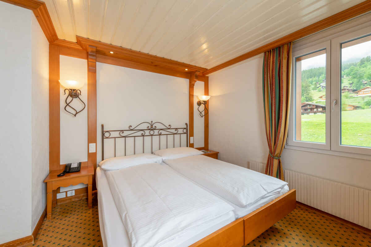 JUN2T Comfort Doppelzimmer ohne Balkon/Terrasse