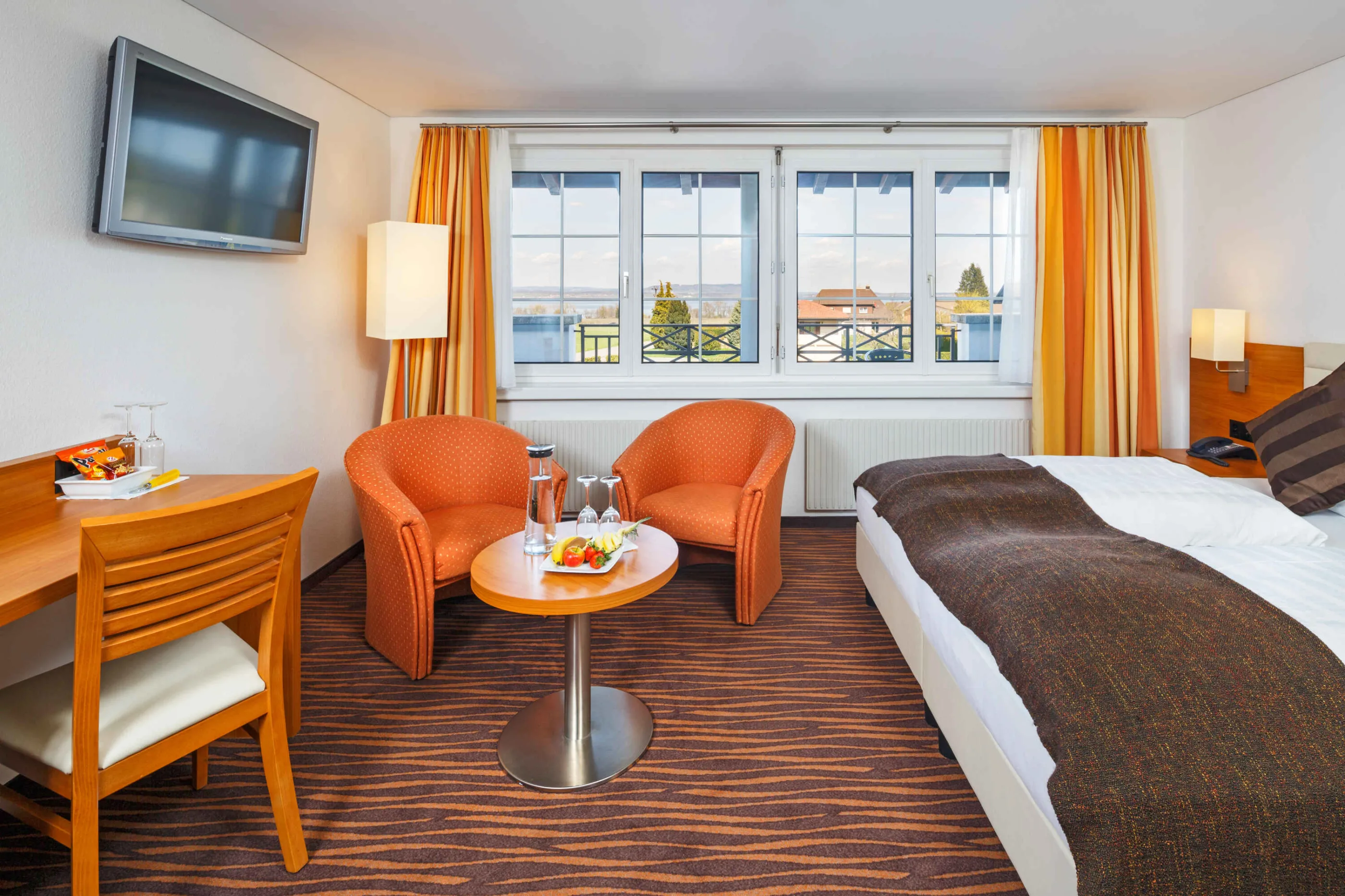 Hotel Seemöwe, Güttingen: Quarto duplo - lado do lago