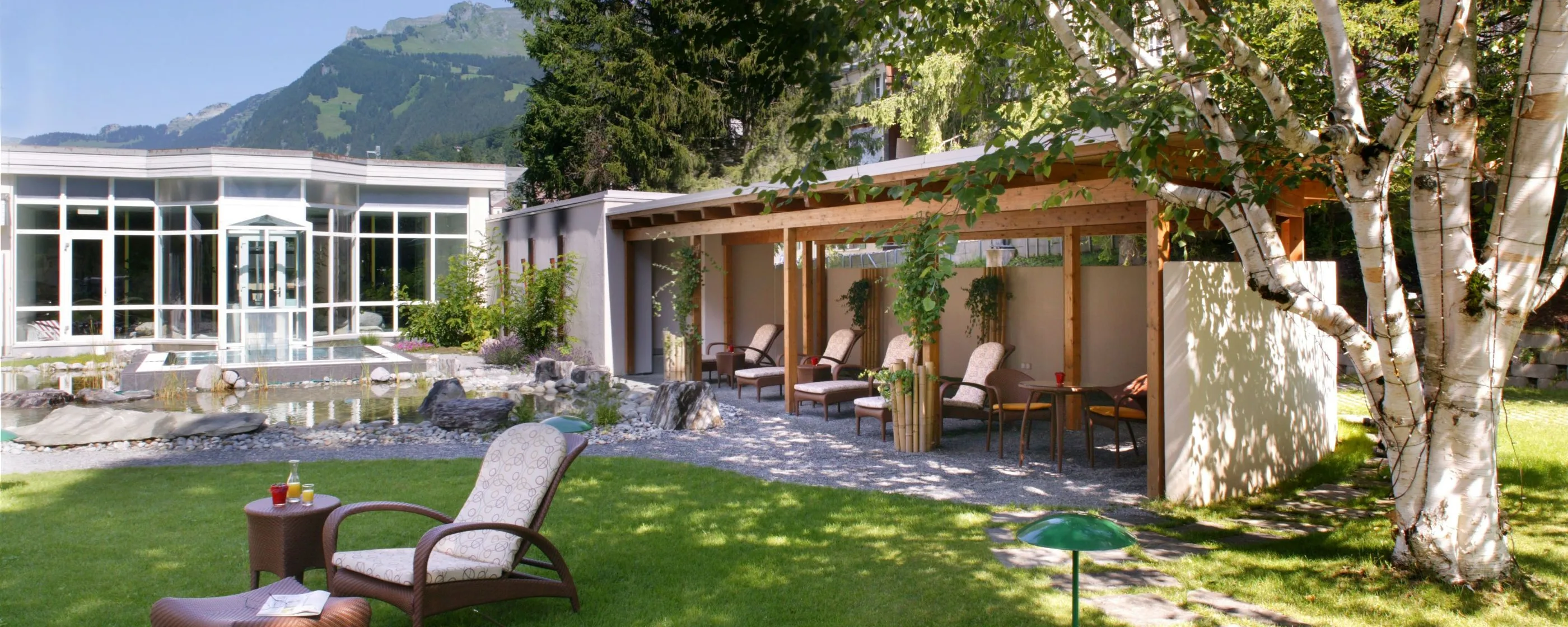 Hotel Belvedere, Grindelwald: Summer garden