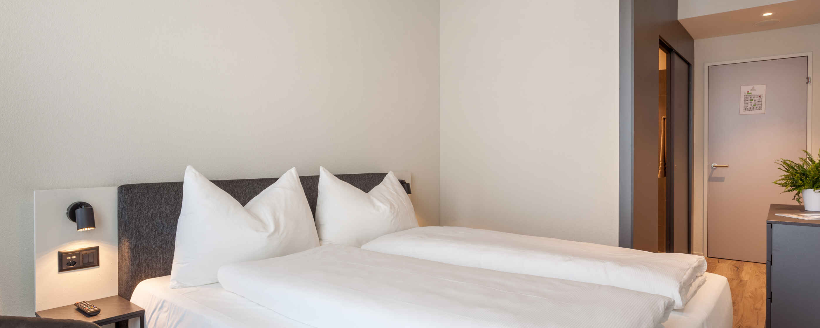 Centurion Towerhotel, Windisch : Chambre double confort