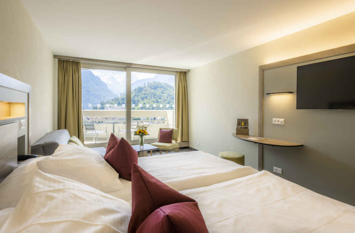 Hotel Metropole, Interlaken: Doppelzimmer Twin Deluxe (7. bis 14. Etage)