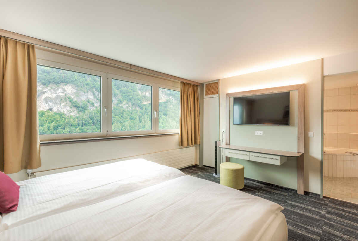 Hotel Metropole, Interlaken: Doppelzimmer Twin ohne Balkon (1. bis 12. Etage)