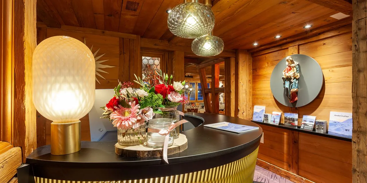 Hotel Sonne, Andermatt: reception