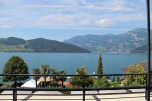 Hotel Seerausch, Beckenried: Deluxe family room - lake view