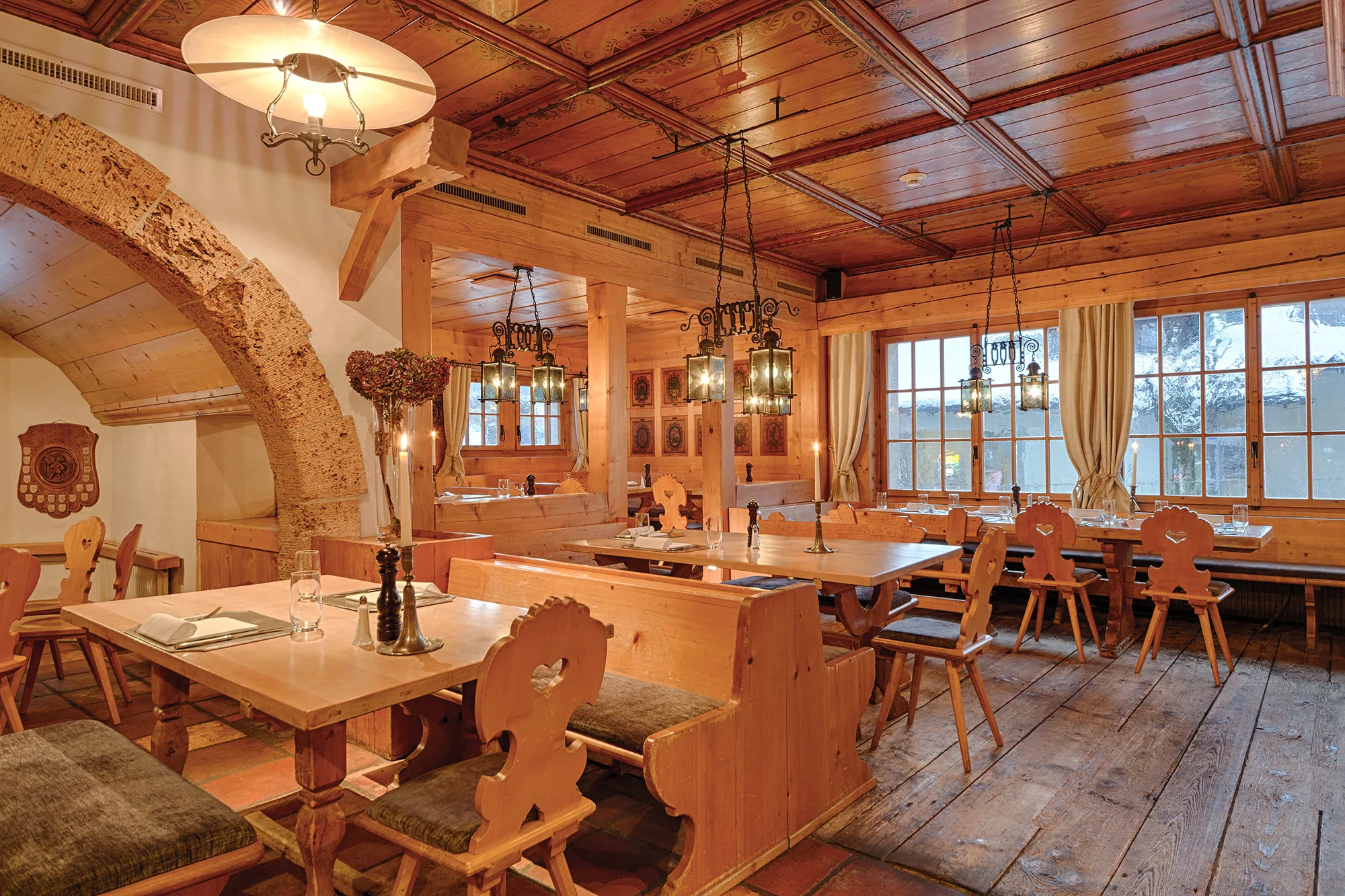 Hotel Bernerhof, Gstaad: restaurant La Gare