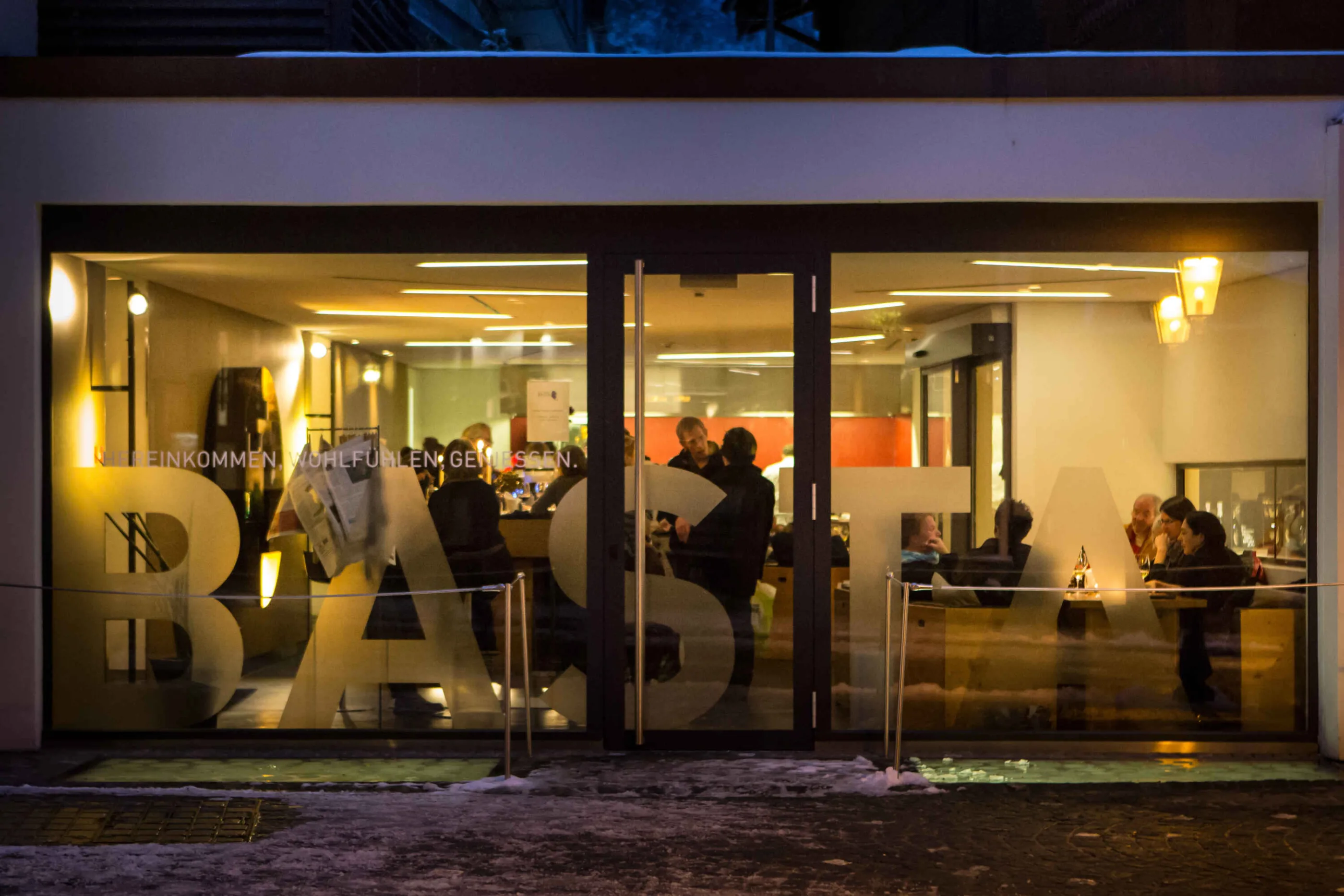 Hotel Bernerhof, Gstaad: Restaurant Pizza.Basta.