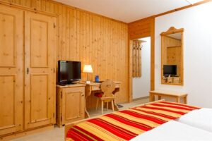 Hotel Edelweiss, Sils-Maria: Economy double room with balcony