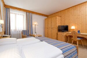 Hotel Edelweiss, Sils-Maria: Economy Doppelzimmer mit Balkon