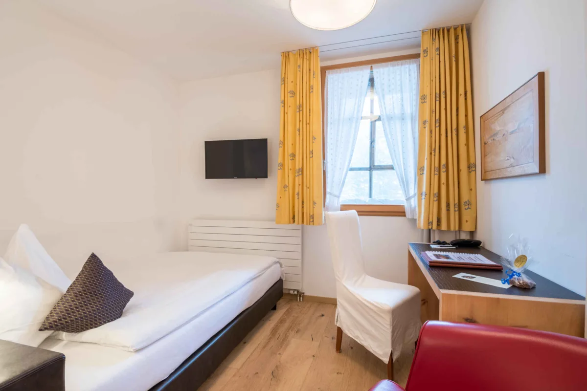 Einzelzimmer mit Bergsicht