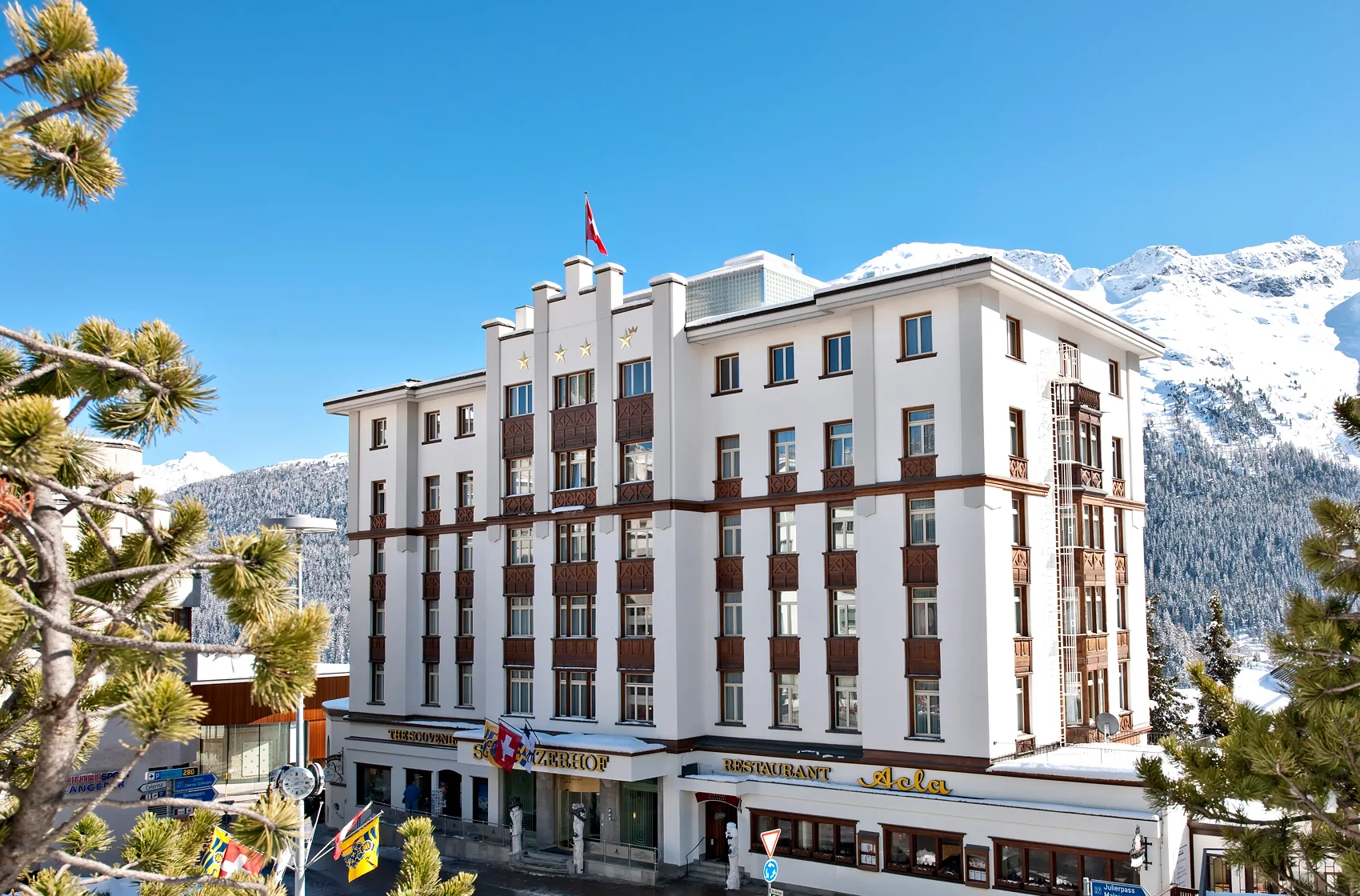 Hotel Schweizerhof, St. Moritz: Terrasse Wellness