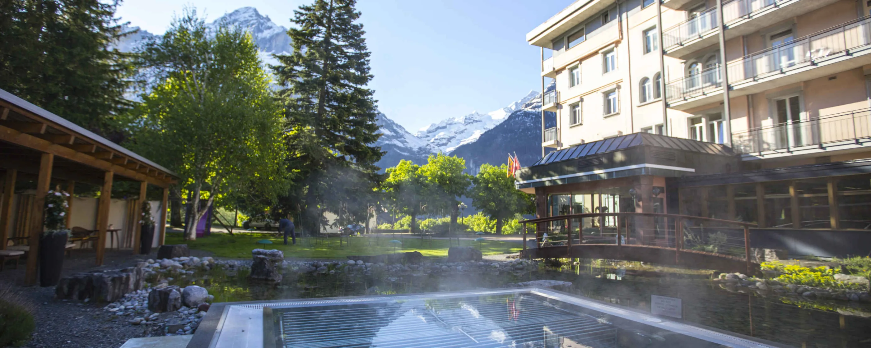Hotel Belvedere, Grindelwald: Outdoor pool