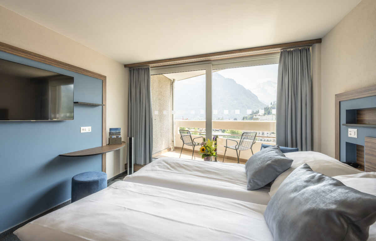 Hotel Metropole, Interlaken: Doppelzimmer Twin Deluxe (7. bis 14. Etage)