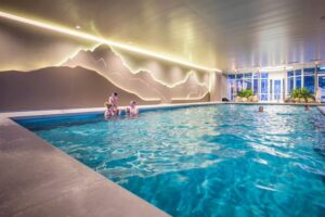 Hotel Belvedere, Grindelwald: indoor swimming pool