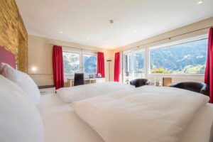 Hotel Belvedere, Grindelwald: double or twin room classic - Eiger view