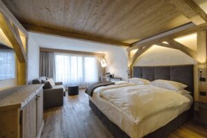 Hotel Bernerhof, Gstaad: Panorama Doppelzimmer