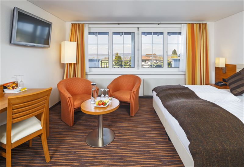 Hotel Seemöwe, Güttingen: Habitación doble - lado lago