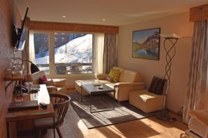 Hotel Eiger, Mürren: Family Suite forest side