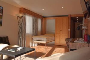 Hotel Eiger, Mürren: Family Suite forest side