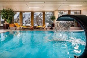 Hotel Eiger, Mürren: indoor swimming pool