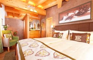 Hotel Eiger, Muerren: one-bedroom suite with Eiger mountain view