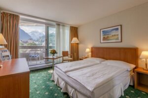 Hotel Metropole, Interlaken: Doppelzimmer Queen Size Standard (1. bis 6. Etage)