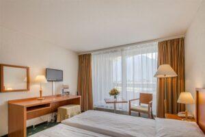 Hotel Metropole, Interlaken: Doppelzimmer Queen Size Standard (1. bis 6. Etage)