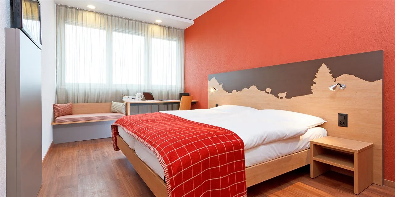 Hotel SwissEver Zug, Cham-Zug: SwissEver Zimmer