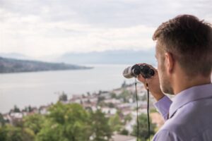 Hotel Belvoir, Rueschlikon: panorama club room with lake view