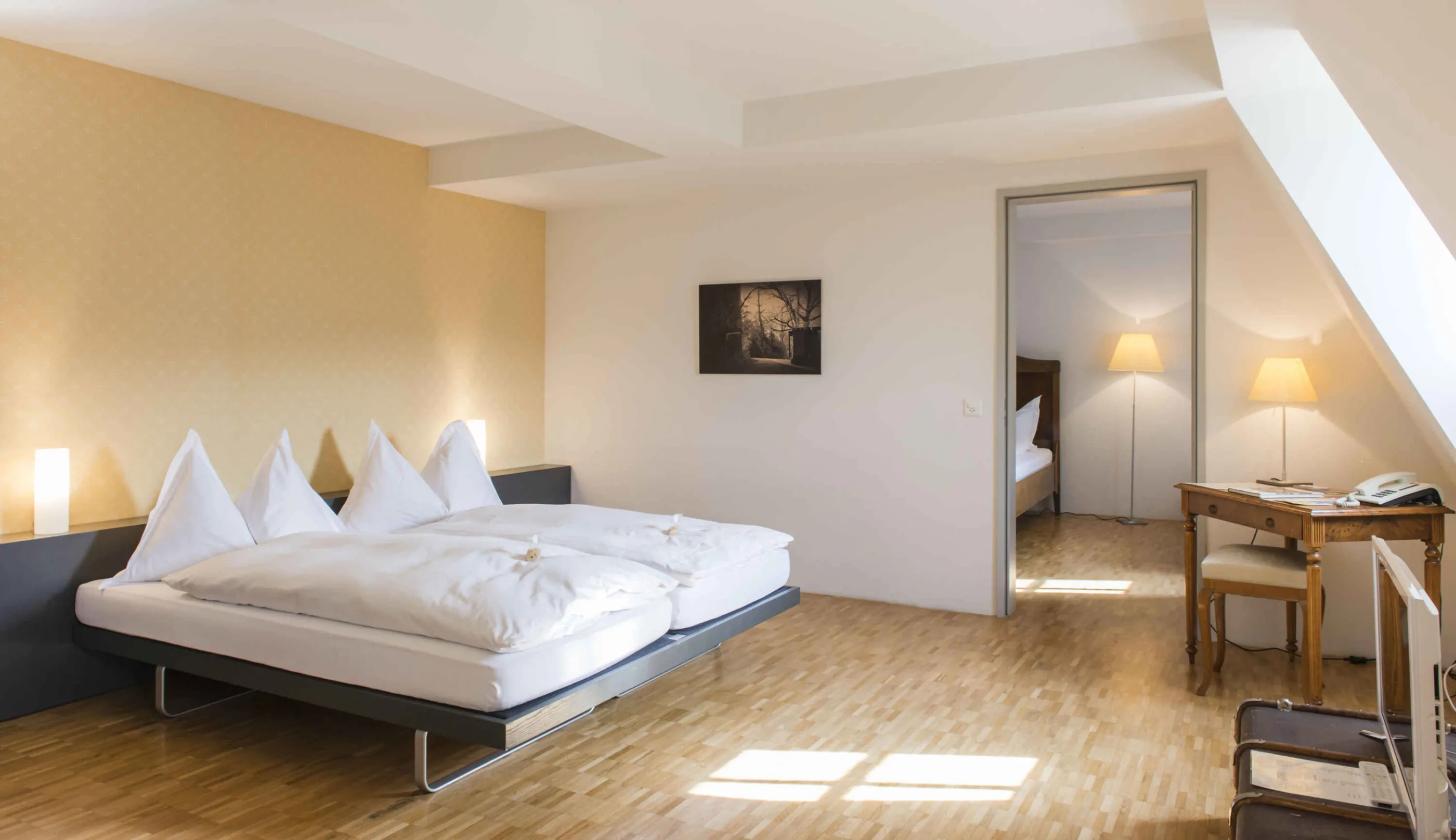 Schloss Münchenwiler: Familienzimmer