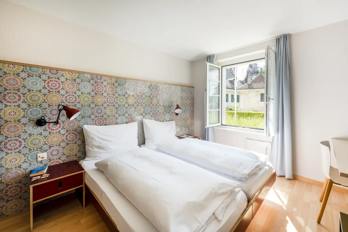 Hotel Bären, Solothurn: quarto duplo, lado da rua