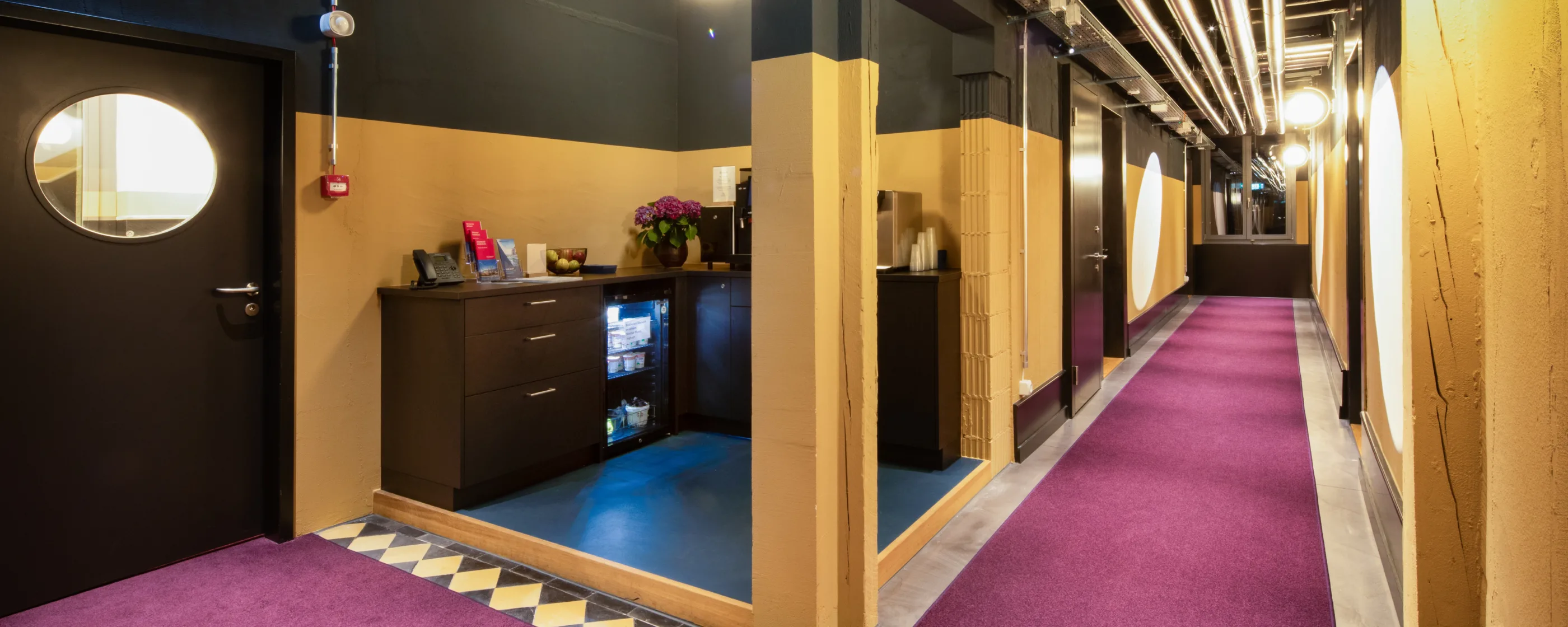 Hotel Aare Lodge - Corredor