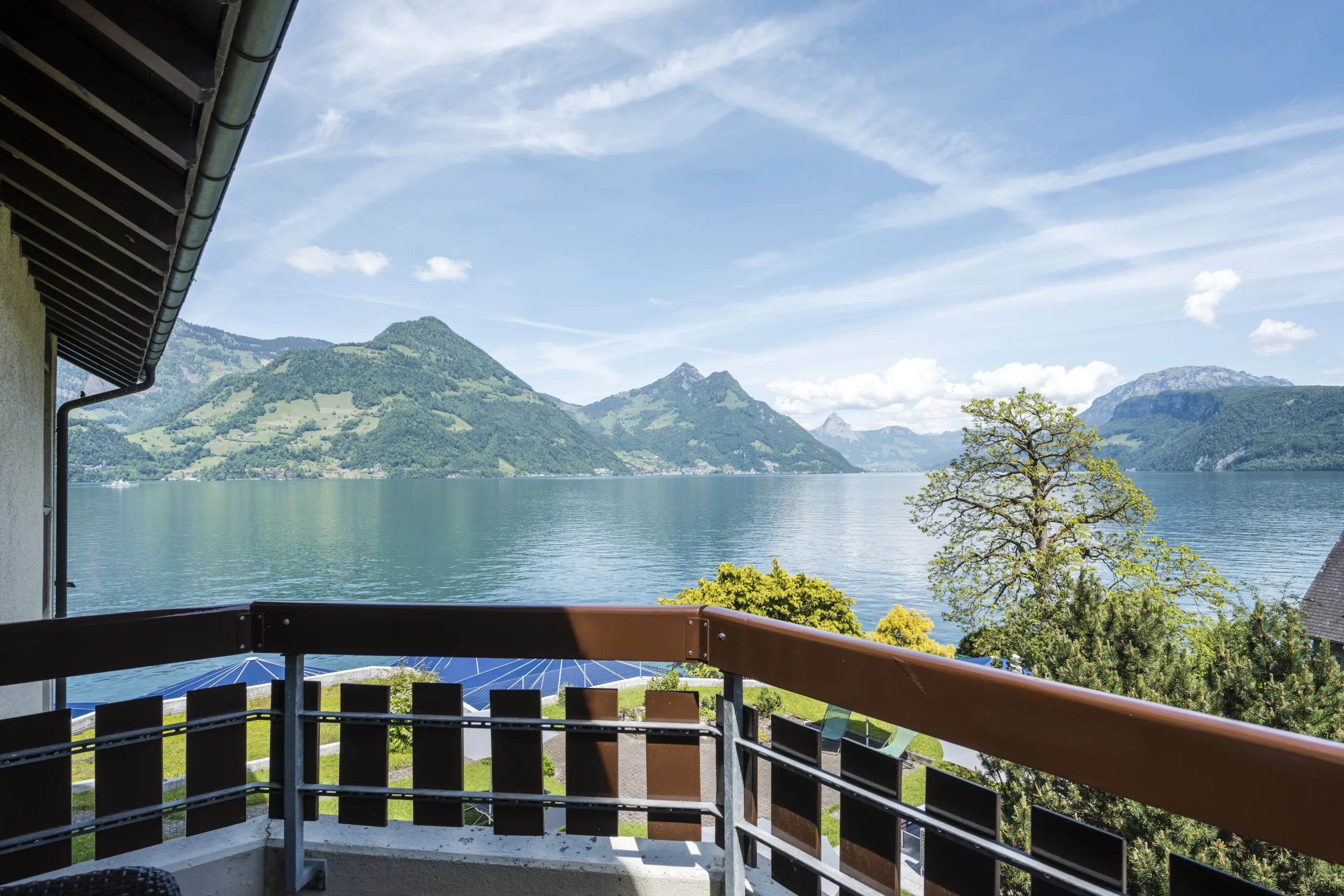 Hotel Nidwaldnerhof: Zimmer mit  Dorf - oder Seeblick