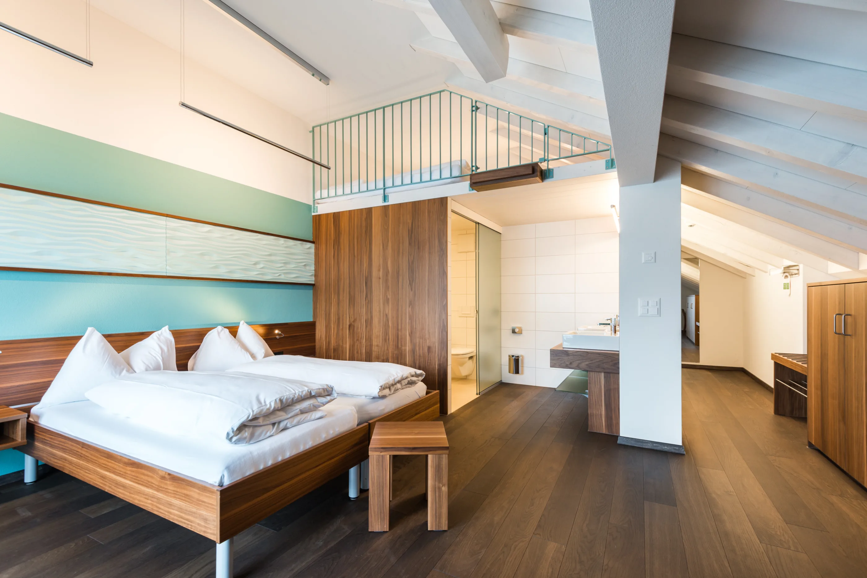 Hotel Nidwaldnerhof: Junior Suite mit Balkon und Seeblick