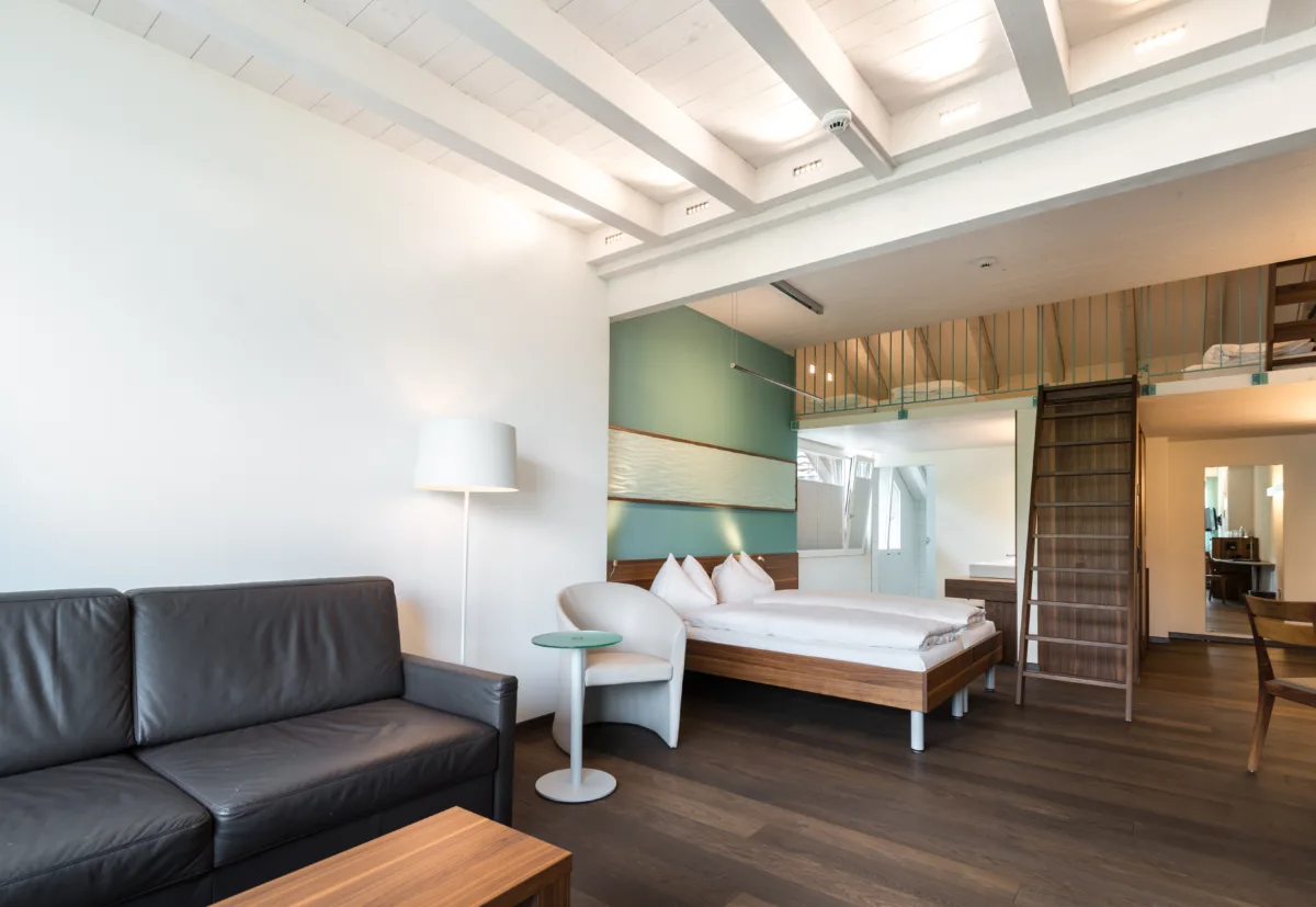 Hotel Nidwaldnerhof: Familiensuite mit See -und Dorfblick